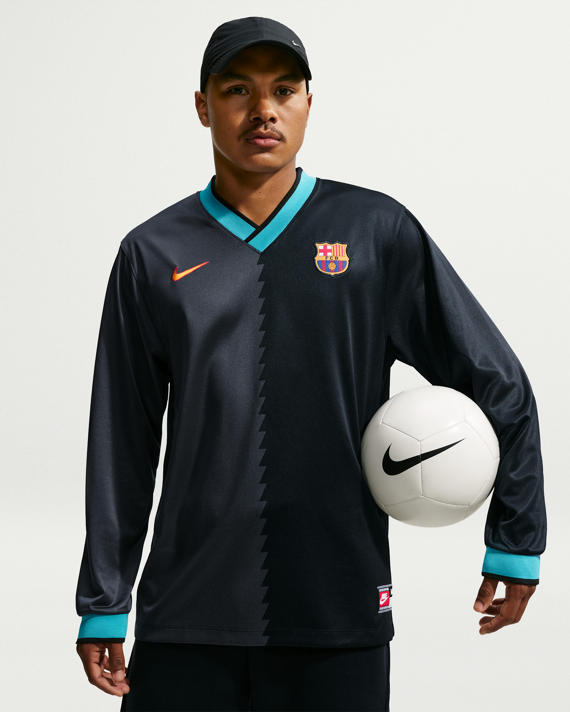 FC Barcelona Nike 長袖シャツ M FC Barcelona Energy Third Men's Nike Dri-FIT Soccer Long-Sleeve